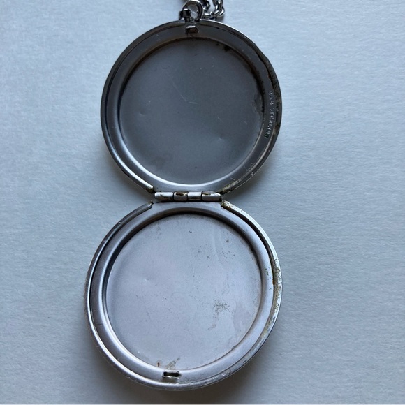 Vintage Signed Sterling Silver Locket Necklace - Picture 6 of 10